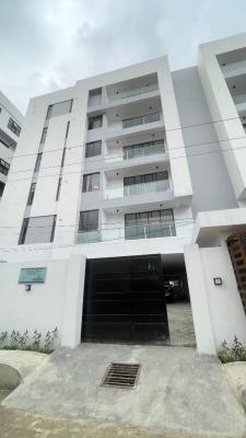 Detailed 2 Bedroom Apartment with Spacious En-suite Rooms, Off Admiralty Way with Water Treatment,swimming Pool, Gym, Lekki Phase 1, Lekki, Lagos, Flat / Apartment for Sale