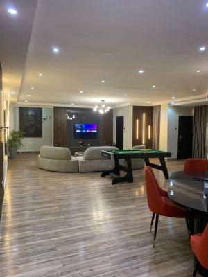 Beautiful & Massive 3 Bedroom Apartment, Lekki Phase 1, Lekki, Lagos, Flat / Apartment Short Let