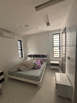 Stunning Upstairs with Excellent Facilities in Serene Surroundings, Orchid Road, Lekki, Lagos, Flat / Apartment for Rent