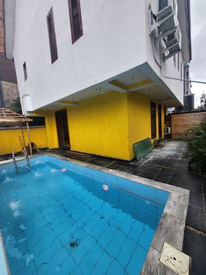 3bedroom Apartment, Lekki Phase 1, Lekki, Lagos, Flat / Apartment for Rent
