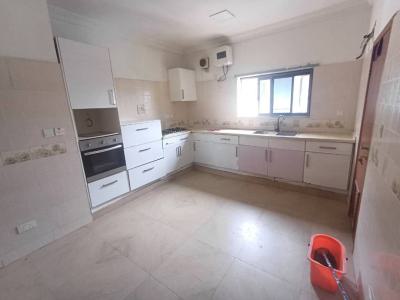Self Service 3 Bedroom Apartment with Bq, Lekki Proper, Lekki Phase 1, Lekki, Lagos, Flat / Apartment for Rent