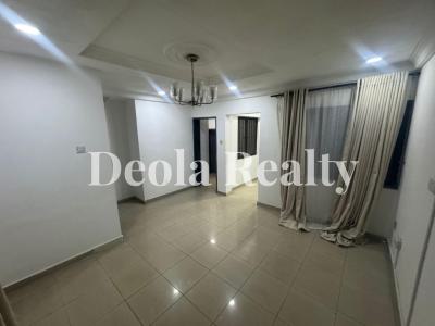a Nice Fully Serviced 2 Bedroom Apartment(downstair), Off Admiralty Way, Lekki Phase 1, Lekki, Lagos, Flat / Apartment for Rent