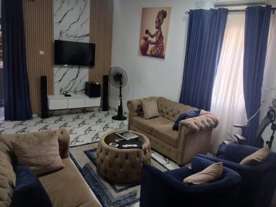 Cozy and Classic 2 Bedroom with Netflix, Wifi and 24/7 Light, Ikeja, Lagos, House Short Let