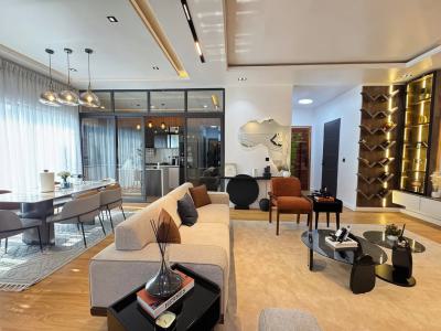 Cathy Luxury 3 Bedroom Apartment with Pool & Ps5, Lekki Phase 1, Lekki, Lagos, Flat / Apartment Short Let