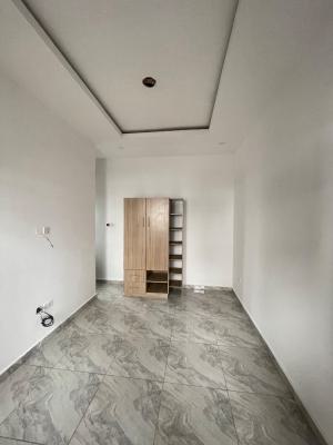a Room Self Contained/with Personal Closed Kitchen, Jakande, Lekki, Lagos, Self Contain (single Rooms) for Rent