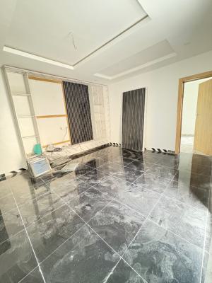 1 & 2 Bedroom Apartments with Guest Toilets, Ologolo, Ologolo, Lekki, Lagos, Flat / Apartment for Sale