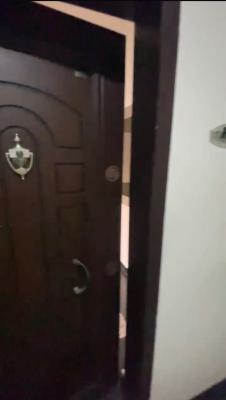 Single Room Shared 3 Bedroom Apartment Only Kitchen and Parlour Shared, Lekki Right, Lekki Phase 1, Lekki, Lagos, Flat / Apartment for Rent