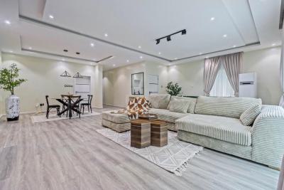 New New! Blossom Three Bedroom Apartment at Ikoyi, Parkview, Ikoyi, Lagos, Flat / Apartment Short Let