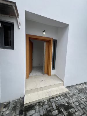 Clean 4 Bedroom Self Compound Semi Detached Diplex, Off Admiralty Way, Lekki Phase 1, Lekki, Lagos, Semi-detached Duplex for Rent