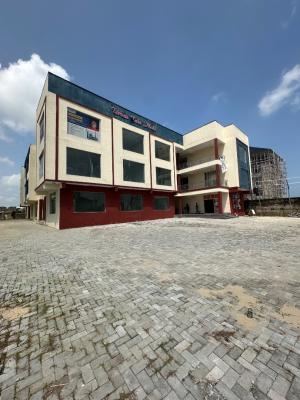 Spacious Shop (25sqm) + Private Toilet, Mobil Road, Lekki, Lagos, Shop for Rent