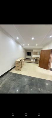 S.direct!!!  Upper Floor Spacious  2 Bedroom Apartment, Lekki Phase 1, Lekki Phase 1, Lekki, Lagos, Flat / Apartment for Rent