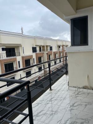 Exquisite 2 Bedroom Penthouse Apartment, Lekki Phase 1, Lekki, Lagos, Flat / Apartment for Rent