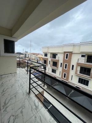 Executive 3 Bedroom Penthouse Apartment, Lekki Phase 1, Lekki, Lagos, Flat / Apartment for Rent