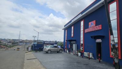 Functioning Supermarket, Alimosho, Lagos, Plaza / Complex / Mall for Rent