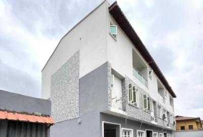 4 Bedroom Terraced Duplex, Surulere, Lagos, Terraced Duplex for Sale
