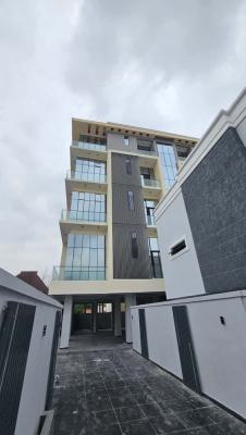 Impeccable Luxury Finishing 3 Bedroom Apartment with a Swimming Pool, Lekki Phase 1, Lekki, Lagos, Block of Flats for Sale