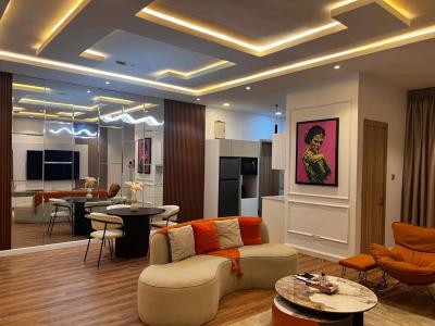 Beautiful 1 Bedroom Apartment with Rooftop Pool and Gym and Elevator, Lekki Phase 1, Lekki, Lagos, Flat / Apartment Short Let