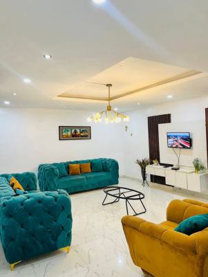 Unfurnished Fully Service Spacious 3bedroom Apartment+bq+ 24hrs Light, Ikate, Ikate, Lekki, Lagos, Flat / Apartment for Rent