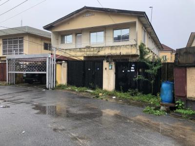 Three Units of Three Bedroom Flats and Two Numbers of Two Bedroom 600sqm, Off Adelabu, Surulere, Lagos, Block of Flats for Sale