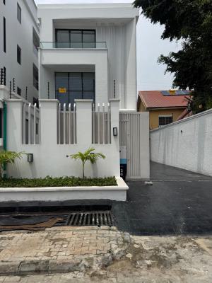 Modern 4 Bedroom Fully Detached with En-suite Rooms, Lekki Phase 1, Lekki, Lagos, Detached Duplex for Sale