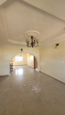 Luxury 2 Bedroom Flat  in an Estate, Inside Estate, Gaduwa, Abuja, Flat / Apartment for Rent