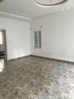 2 Bedroom Apartment in Prime Location, Agungi, Lekki, Lagos, Flat / Apartment for Rent