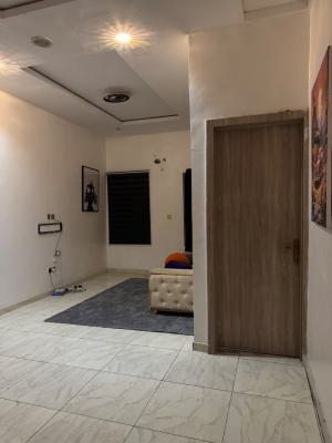 One Bedroom with a Personal Parlor in a Shared Apartment, Orchid Road, Royalpine Estate, Lekki, Lagos, Mini Flat (room and Parlour) for Rent
