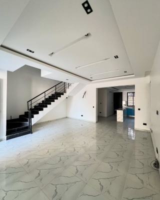 4 Bedroom Semi Duplex, Lekki Phase 1, Lekki, Lagos, Semi-detached Duplex for Rent