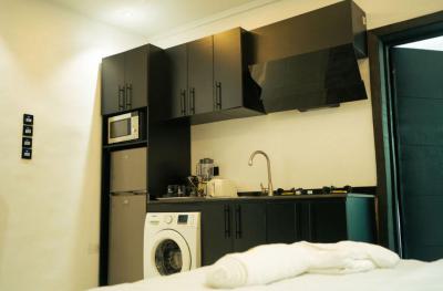 Studio Apartment, Awolowo Tower, Ikoyi, Lagos, Self Contain (single Rooms) Short Let
