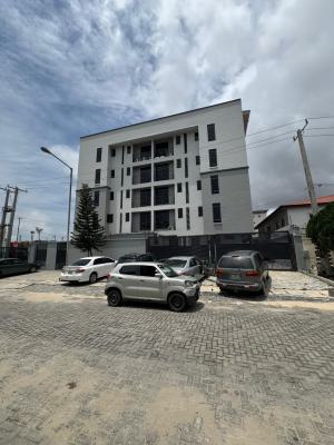 Exquisite 3 Bedroom Luxury Apartment, Close Proximity to Evercare Hospital, Lekki Peninsula Scheme 1, Lekki Phase 1, Lekki, Lagos, Block of Flats for Sale