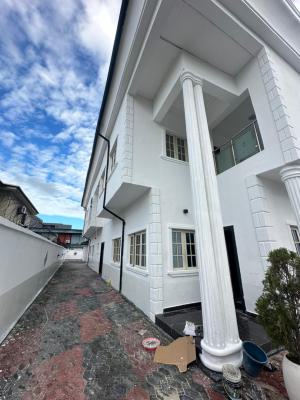 3 Bedroom Apartment, Lekki Phase 1, Lekki, Lagos, Flat / Apartment for Rent