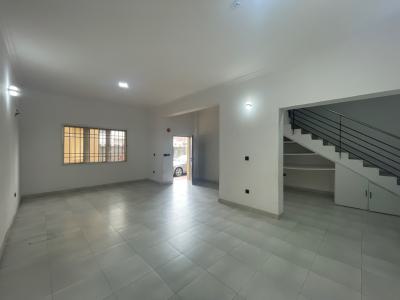 a 3bedroom Terrace with Swimming Pool and Bq, Lekki Phase 1, Lekki, Lagos, Terraced Duplex for Rent