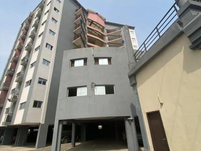 Lovely Built 3 Bedroom Serviced Apartment, Yaba, Yaba, Lagos, House for Sale