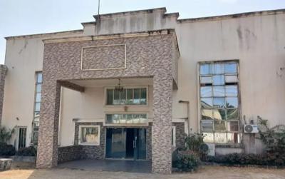 a Massive Multi-purpose Event Centre on 4500sqm, Aleshinloye Road, Jericho, Ibadan, Oyo, Commercial Property for Sale