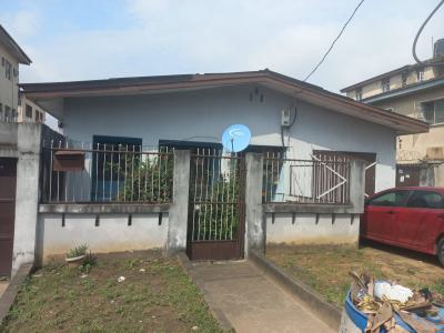 5 Bedroom Bungalow, Lawani Street, Onike, Yaba, Lagos, Detached Bungalow for Sale