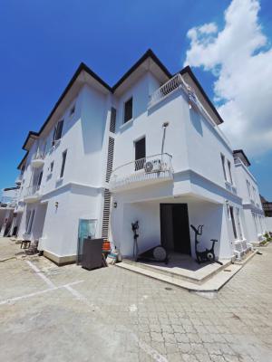 3 Bedroom Penthouse, Off Admiralty Way, Lekki Phase 1, Lekki, Lagos, Flat / Apartment for Rent
