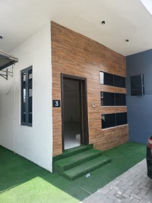 Self Contain, Royal Pine 3 Estate, Orchid, Lekki, Lagos, Self Contain (single Rooms) Short Let