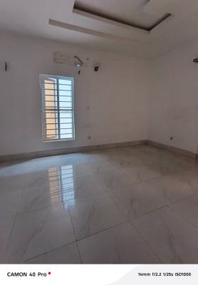 Master Bedroom Studio Apartment with Kitchen Inside, Chukwuma Umeh Street, Chevron, Lekki, Lagos, Self Contain (single Rooms) for Rent