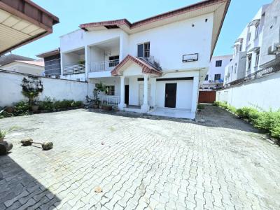 Spacious 5-bedroom Semi-detached Duplex, Lekki Phase 1, Lekki, Lagos, Office Space for Rent