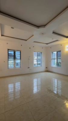 Spacious Studio Apartment with an Open Plan Kitchen, Chevron, Lekki, Lagos, Self Contain (single Rooms) for Rent