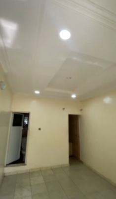 Decent, Standard and Nice Roomself Con., Alagomeji, Yaba, Lagos, Self Contain (single Rooms) for Rent
