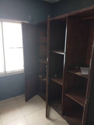 Spacious and Lovely 2 Bedroom Apartment, Gated and Area, Gra Phase 1, Magodo, Lagos, Flat / Apartment for Rent
