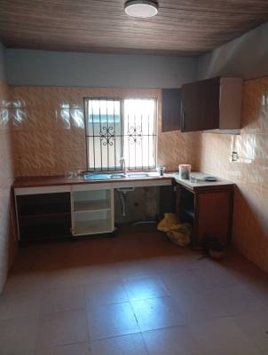 Well Maintained and Spacious 3 Bedroom Apartment, Gra Phase 1, Magodo, Lagos, Flat / Apartment for Rent