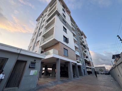 Spacious 3 Bedroom Apartment with Bq, Lekki Phase 1, Lekki, Lagos, Flat / Apartment for Sale