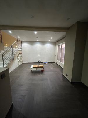 Well Maintained and Spacious 2 Bedroom Massionette, Idado, Lekki, Lagos, Flat / Apartment for Rent