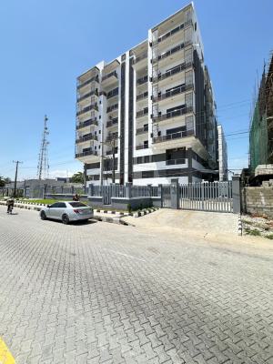 Spacious 3 Bedroom Apartment, Lekki, Lekki Phase 1, Lekki, Lagos, Flat / Apartment for Sale