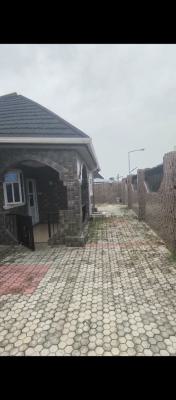 4 Bedrooms, Satellite Town, Ojo, Lagos, Detached Bungalow for Sale