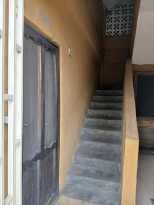 Superbly Good, Yaba, Lagos, Mini Flat (room and Parlour) for Rent