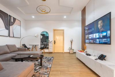 Tastefully Furnished 1 Bedroom Apartment with Gym and Swimming, Lekki Phase 1, Lekki, Lagos, Mini Flat (room and Parlour) Short Let