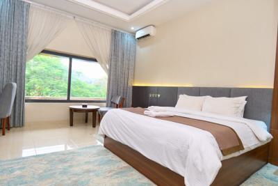 Arcade Executive Room, Opposite Federal High Court, Maitama District, Abuja, Flat / Apartment Short Let
